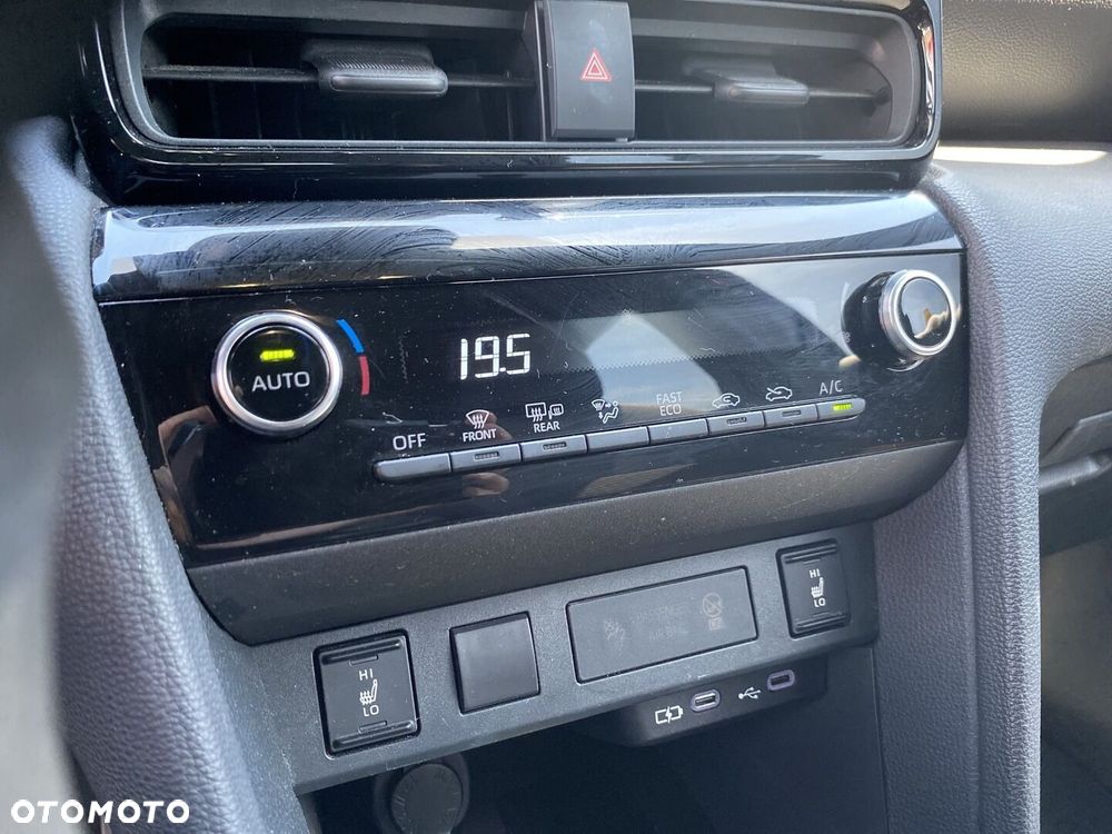 Toyota Yaris Cross Hybrid 1.5 Style - 16