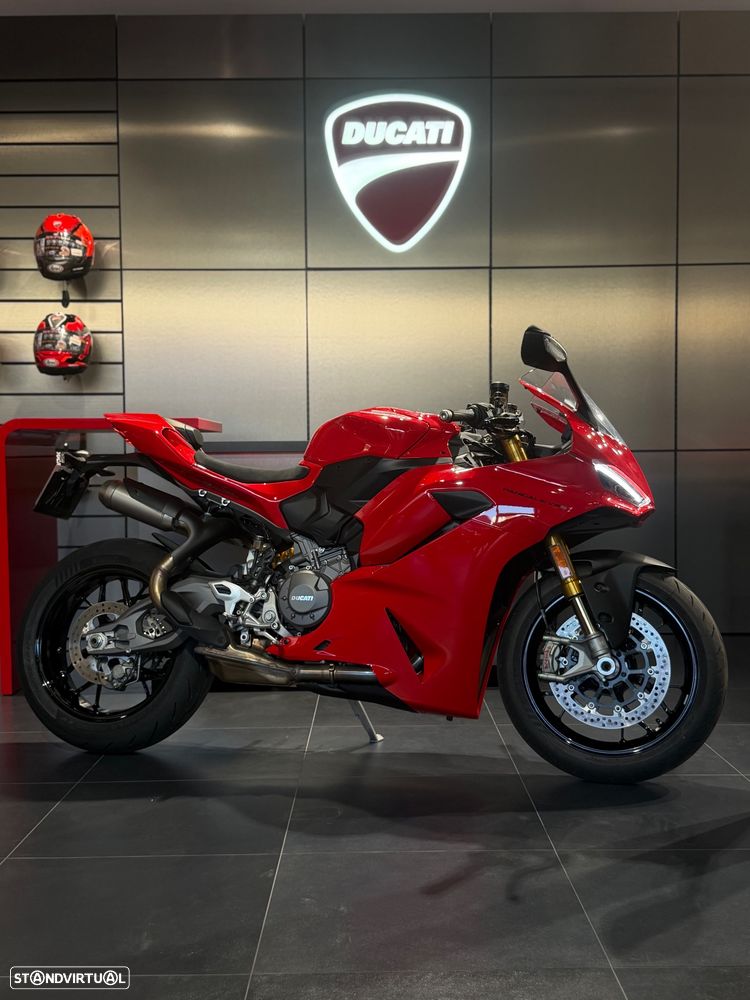 Ducati Panigale V2 S - 1