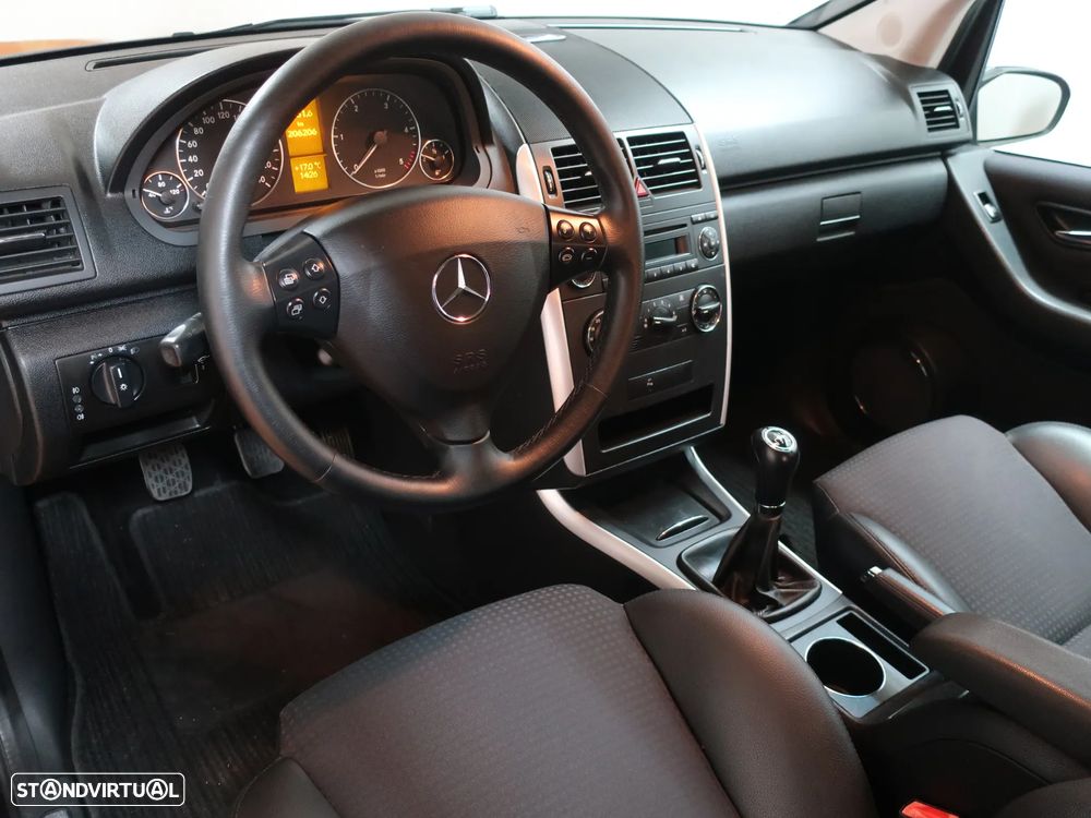 Mercedes-Benz A 180 CDI Avantgarde - 14
