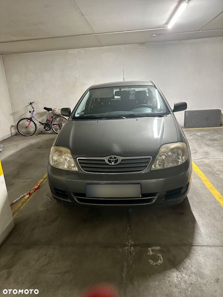 Toyota Corolla 1.6 VVT-i Terra - 1