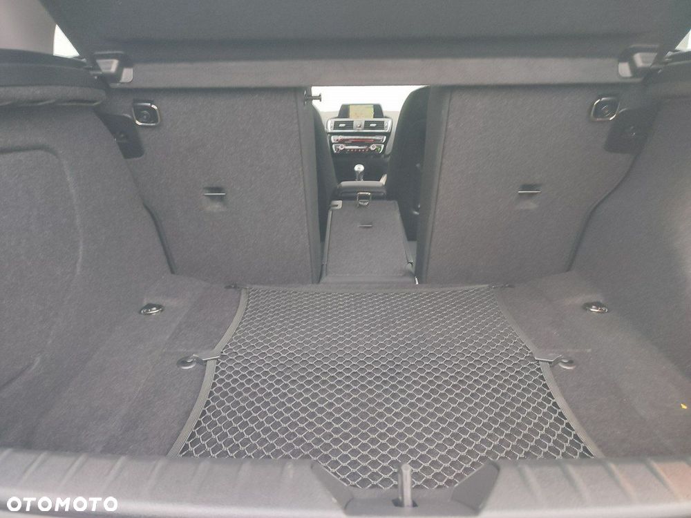 BMW Seria 1 118d xDrive Sport Line - 37