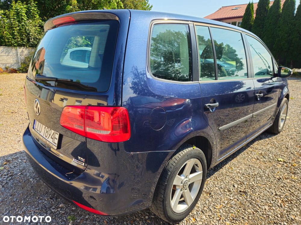 Volkswagen Touran 1.6 TDI DPF BlueMot Comfortline - 26