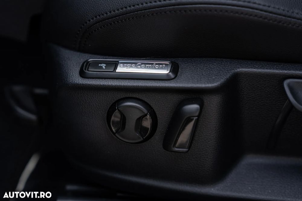 Volkswagen Passat 2.0 TDI DSG 4Motion Highline - 21