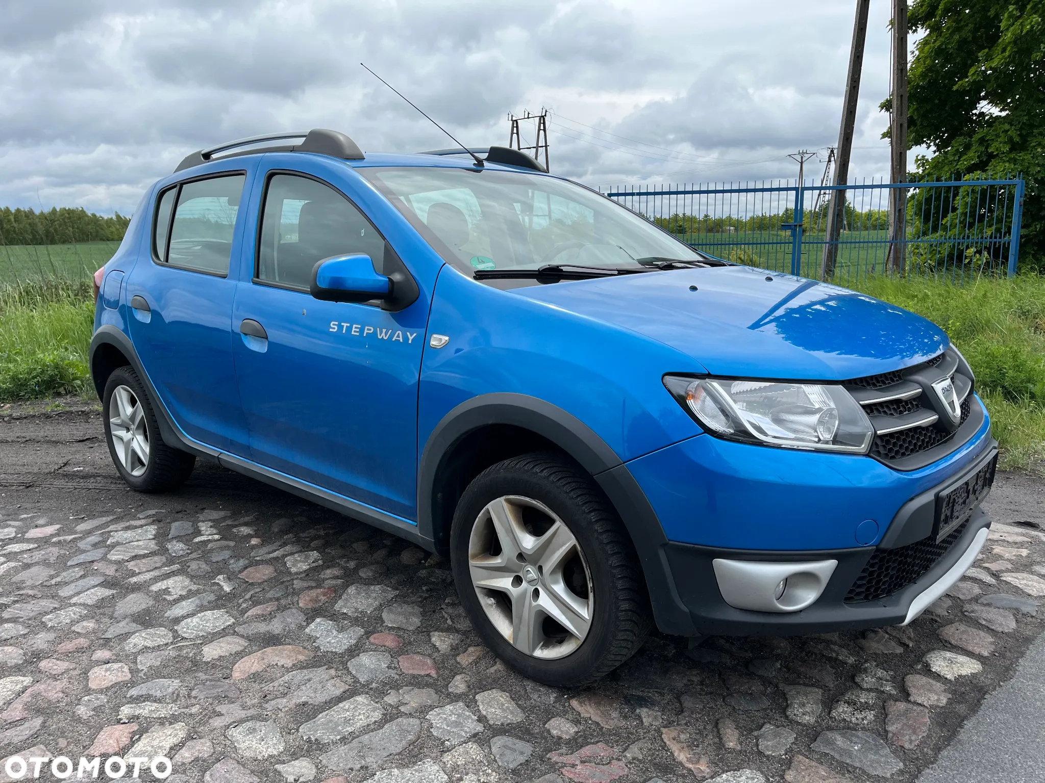 Dacia Sandero - 8