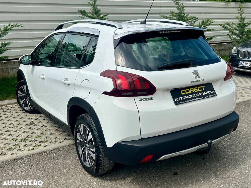 Peugeot 2008 - 3