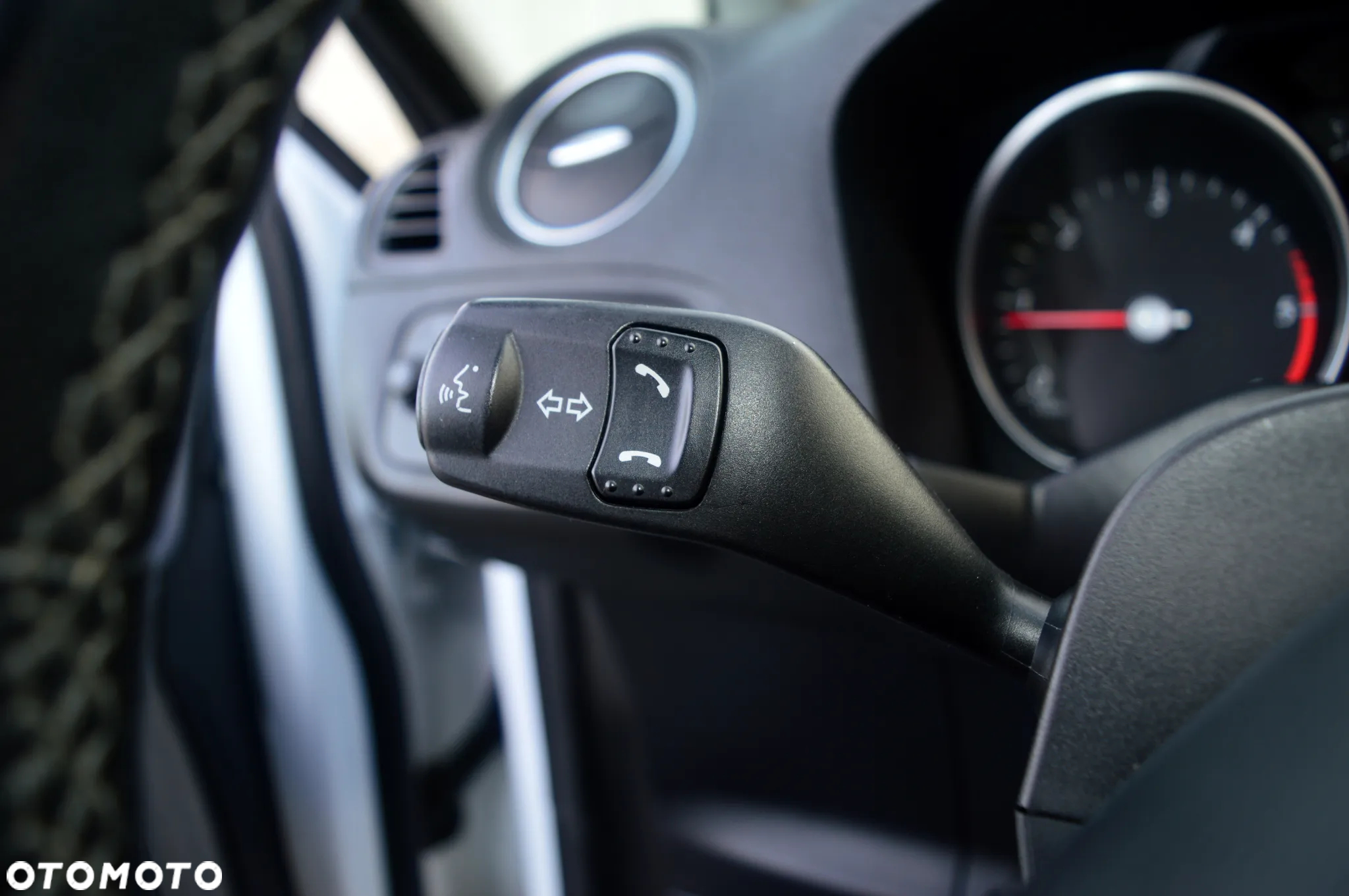 Ford S-Max - 31