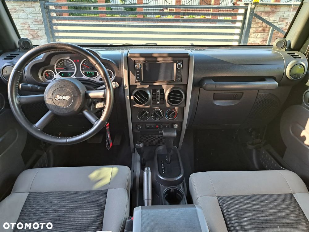 Jeep Wrangler Unlimited 2.8 CRD Rubicon - 11