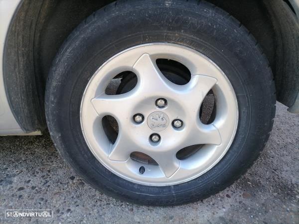Para Peças Peugeot 406 (8B) - 9