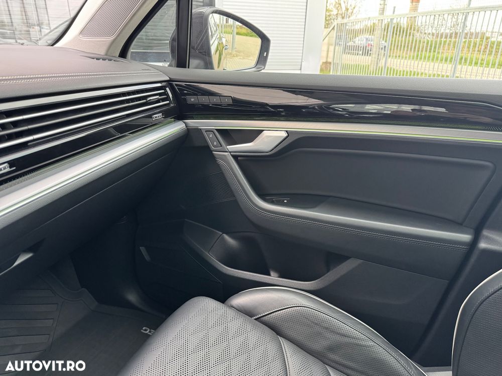 Volkswagen Touareg 3.0 V6 TDI 4Motion DPF Automatik Elegance - 21