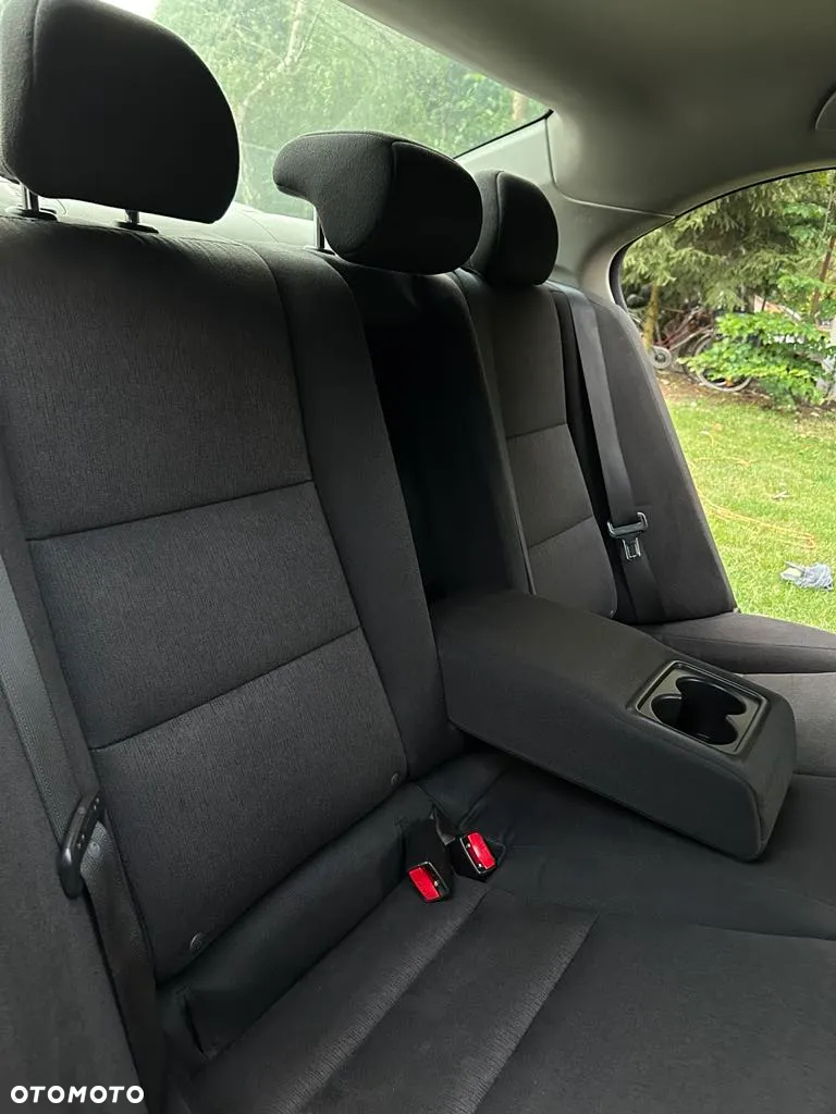 Honda Accord 2.0 Comfort - 22