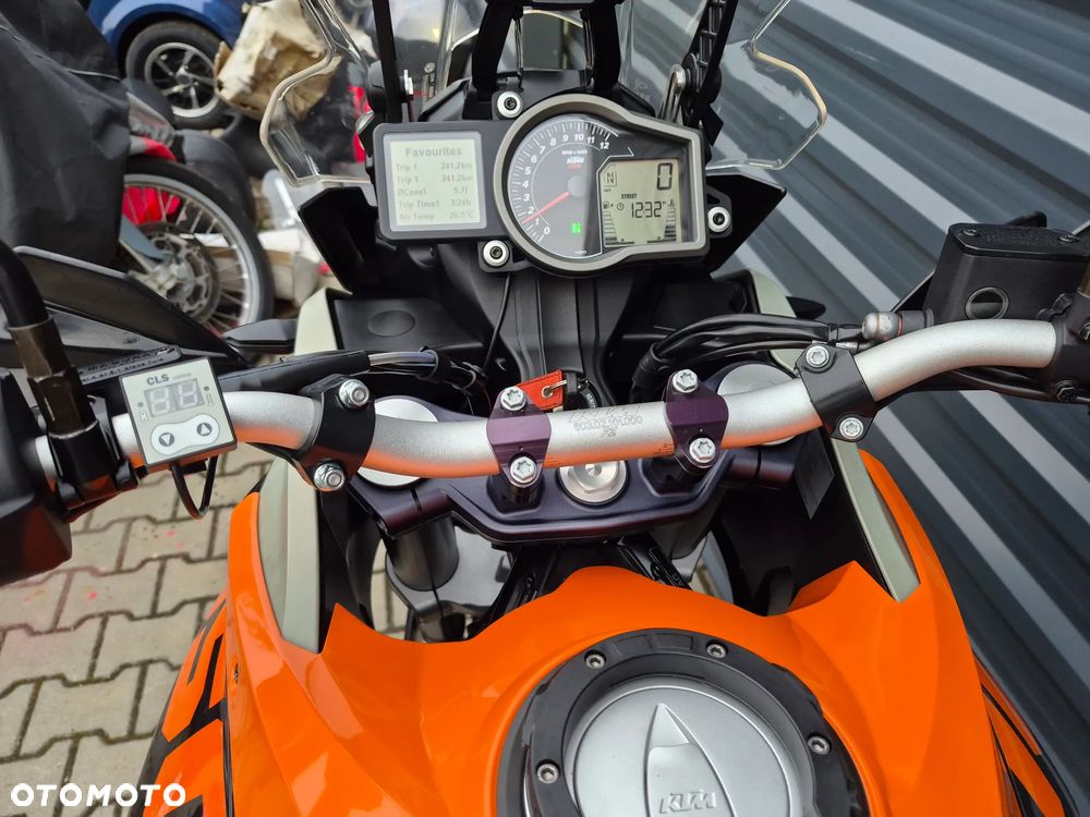 KTM Adventure - 14