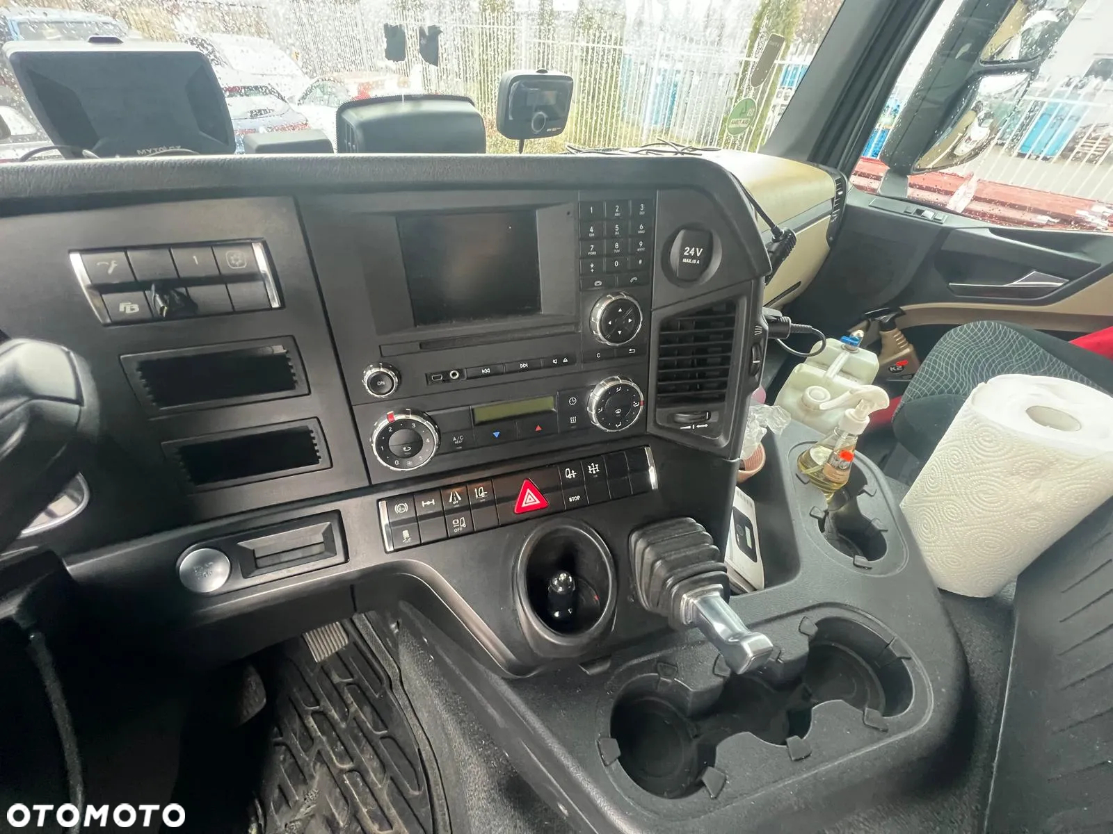 Mercedes-Benz ACTROS - 19