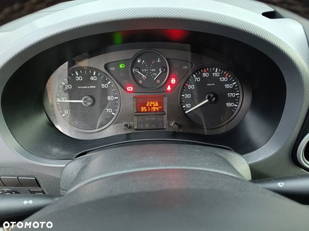 Peugeot Partner - 18