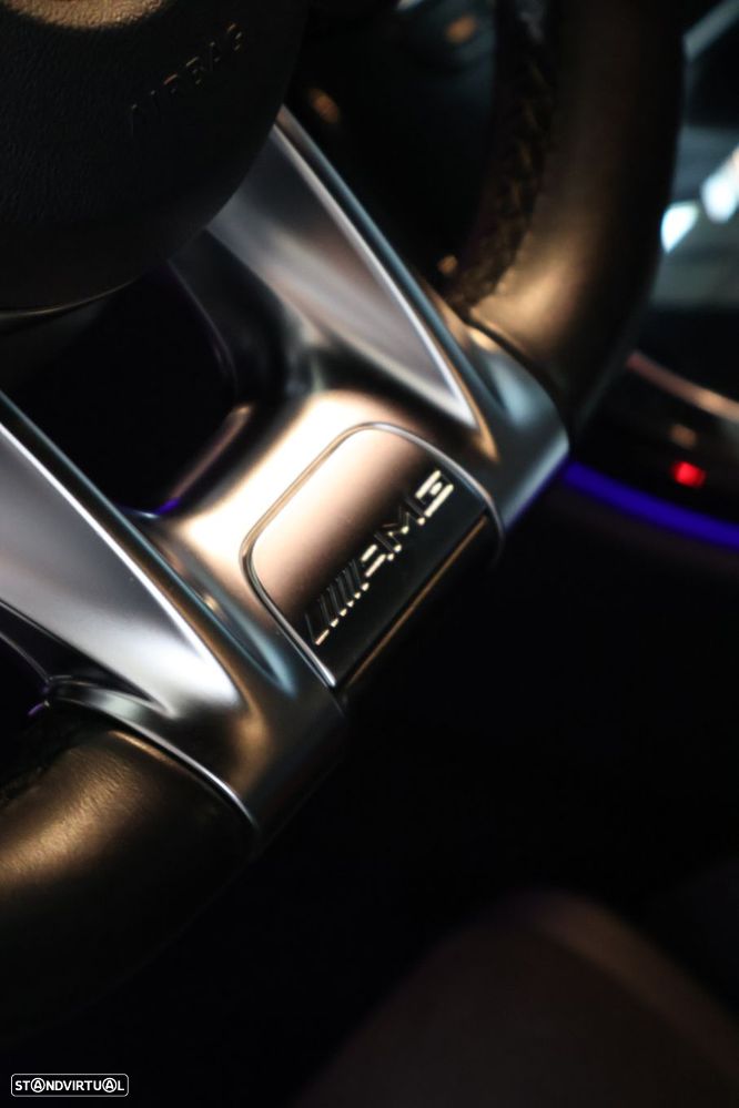 Mercedes-Benz C 63 AMG S - 21