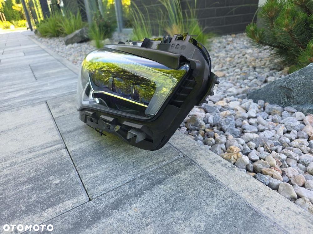 MERCEDES CLA 118 Lampa prawa przód Full Led Multibeam A1189067001 - 3