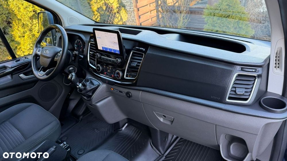 Ford Transit Custom - 10