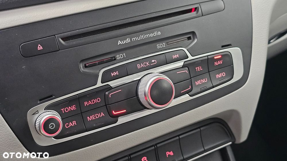 Audi Q3 2.0 TDI - 27