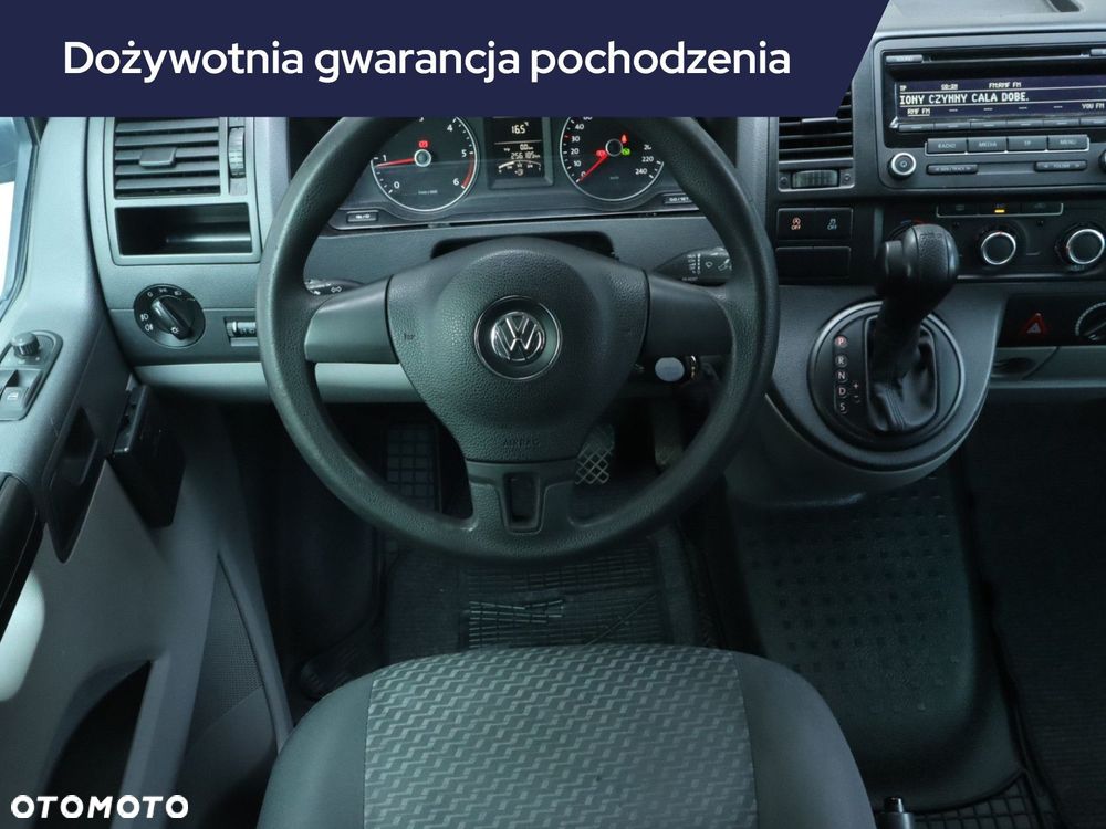 Volkswagen Multivan - 9