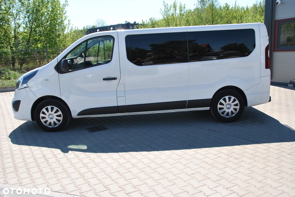 Opel Vivaro L2H1 2,9t Elegance - 8