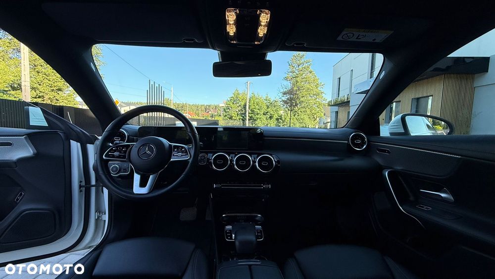 Mercedes-Benz CLA 180 Edition 1 7G-DCT - 8