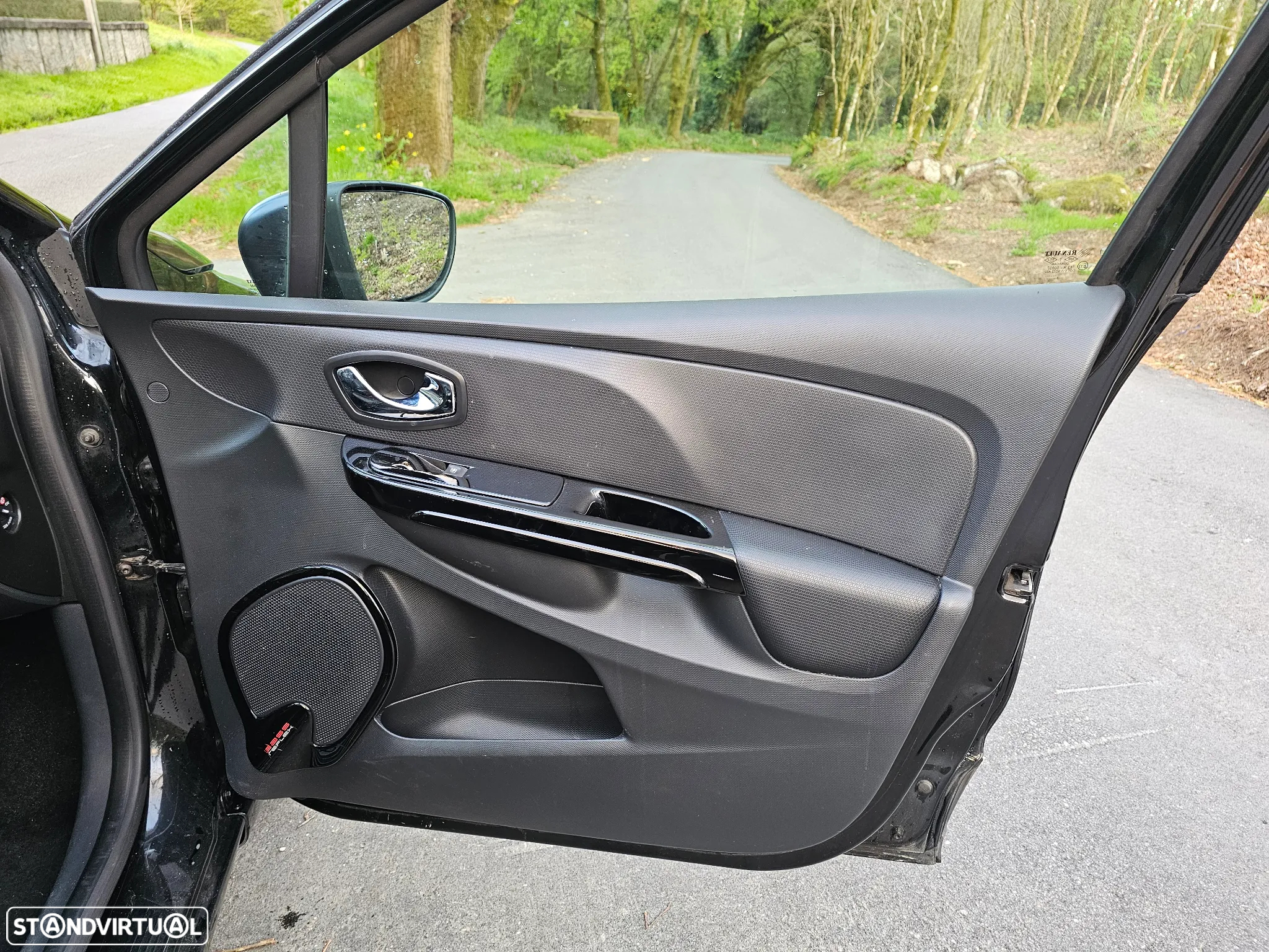 Renault Clio 1.5 dCi Limited EDition - 18