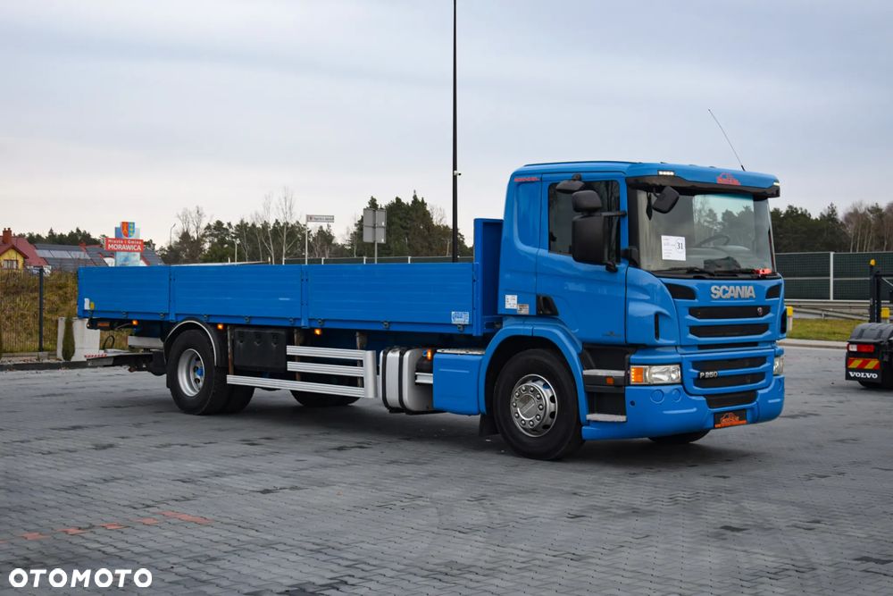 Scania P250 / EURO 6 / SKRZYNIA 7.8 M / WINDA DHOLLANDIA / PODUSZKI NA TYLNEJ OSI / RETARDER / KLIMA / TEMPOMAT / SERWISOWANY / SPROWADZONY - 3