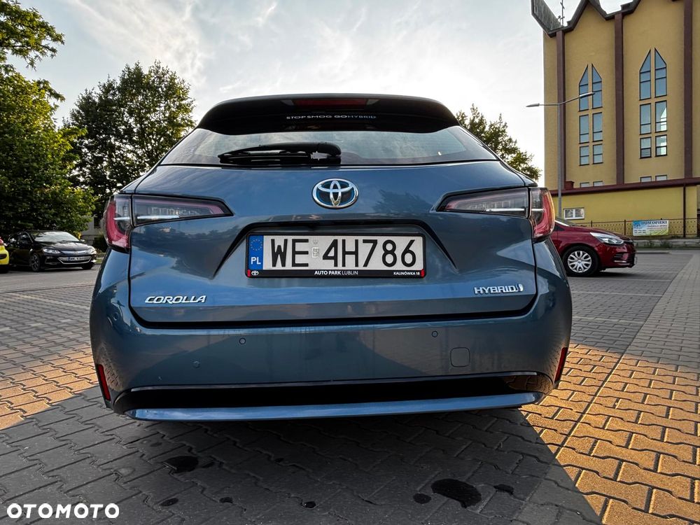 Toyota Corolla - 10