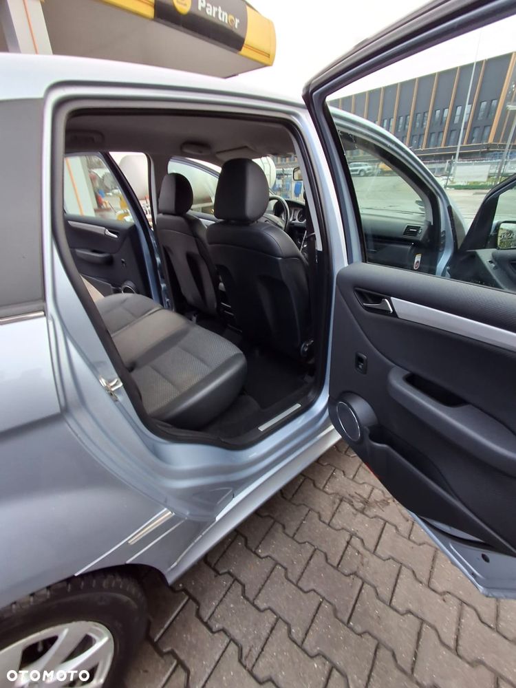Mercedes-Benz Klasa B 180 CDI Special Edition - 6