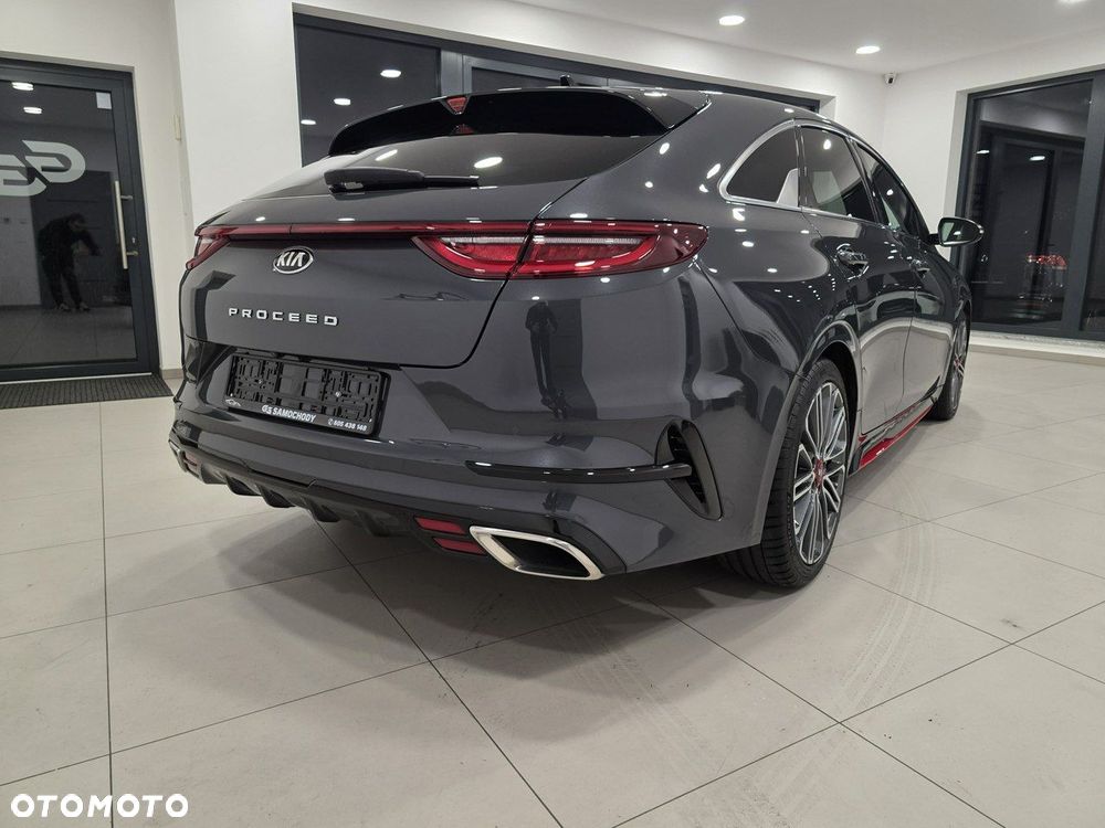 Kia ProCeed 1.6 T-GDI GT DCT - 8
