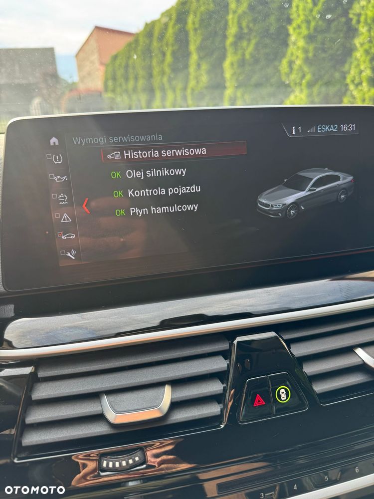 BMW Seria 5 520d Luxury Line - 13