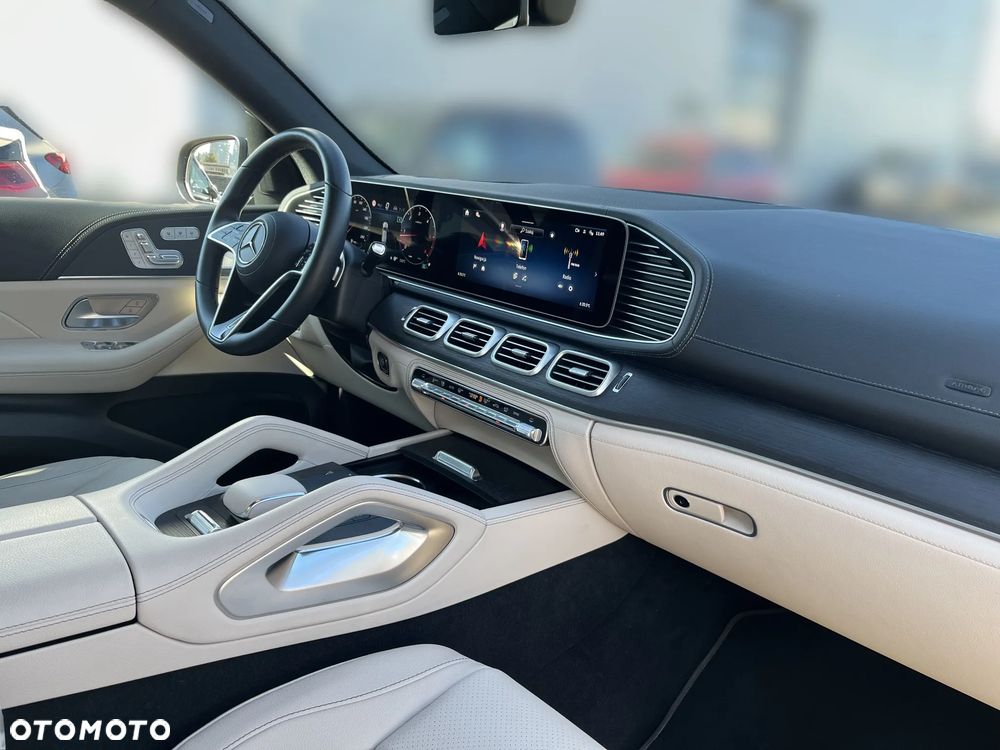 Mercedes-Benz GLE 300 d mHEV 4-Matic AMG Line - 14