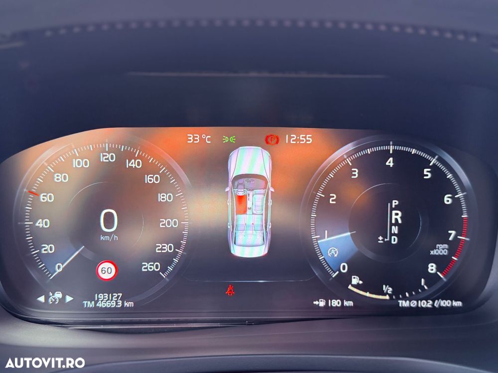 Volvo S60 T5 R-Design - 15