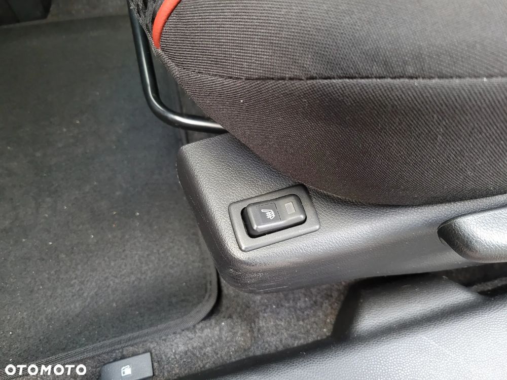 Mazda 2 1.3 MZR Center-Line - 10