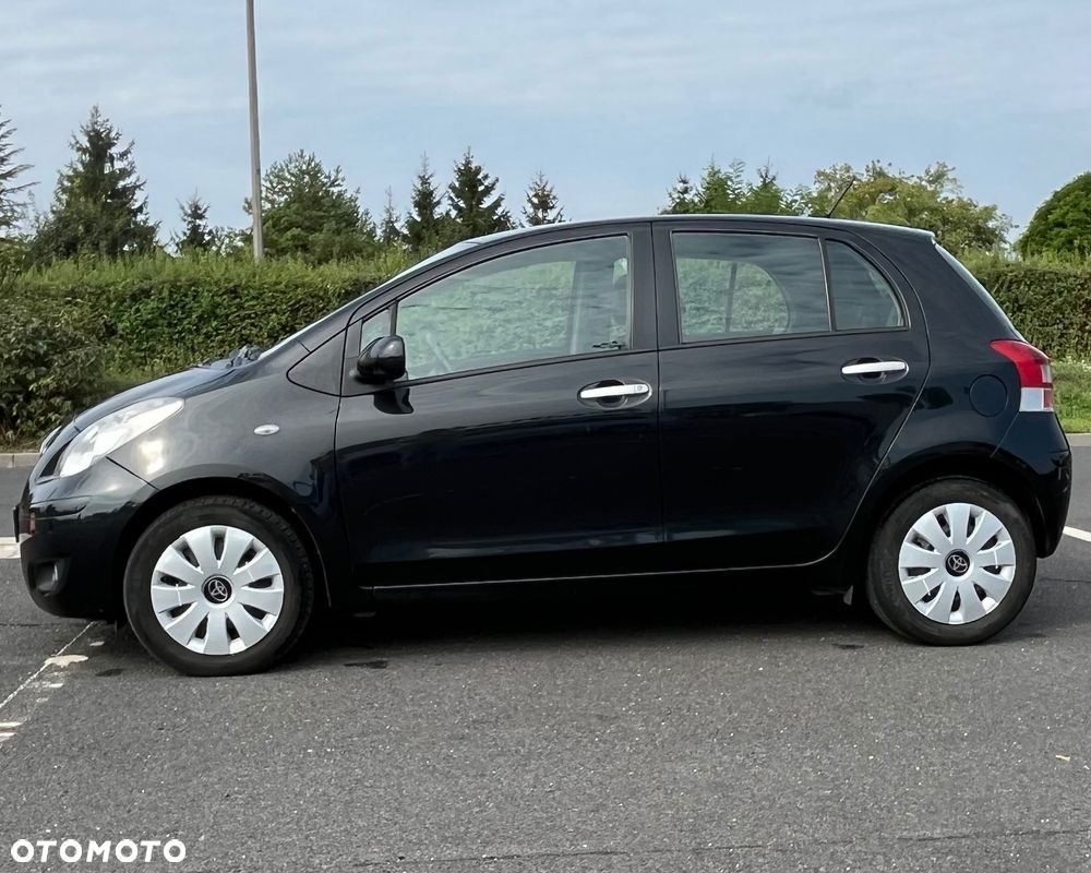 Toyota Yaris 1.33 VVT-i - 10