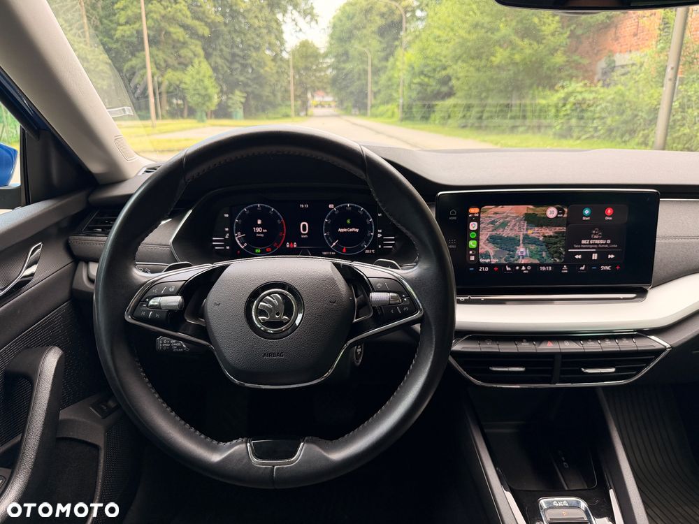 Skoda Octavia 2.0 TSI 4x4 Style DSG - 8