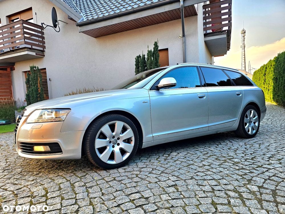 Audi A6 Avant 2010 photo 2