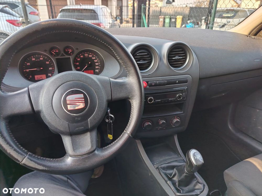 Seat Ibiza SC 1.4 16V Sport - 7