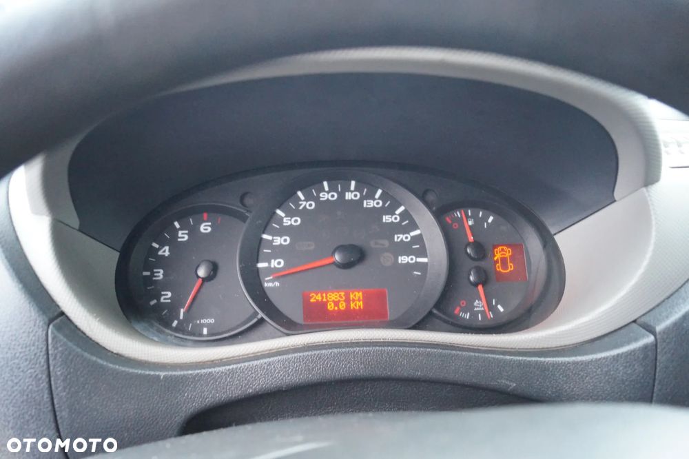 Renault Master - 15