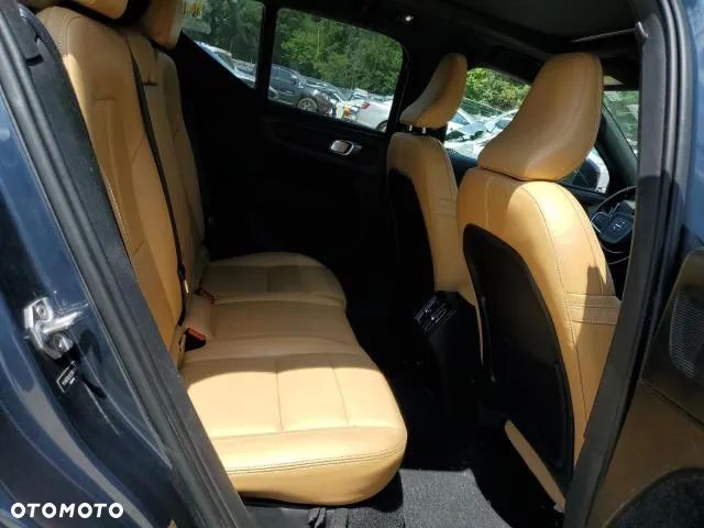 Volvo XC 40 T5 AWD Inscription - 10