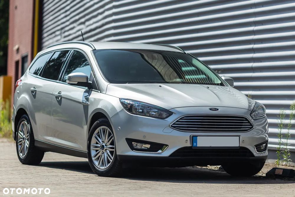 Ford Focus - 10