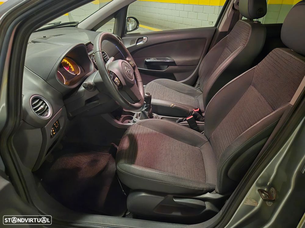 Opel Corsa 1.3 CDTi innovation - 23