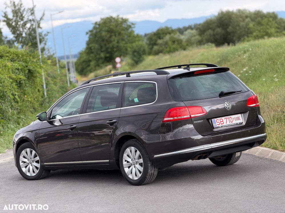 Volkswagen Passat 2.0 TDI DSG BlueMotion Technology Comfortline - 6