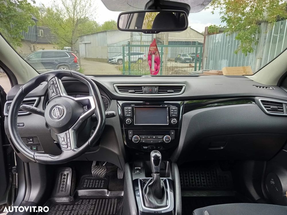 Nissan Qashqai 1.6 DCI Xtronic N-Connecta - 5