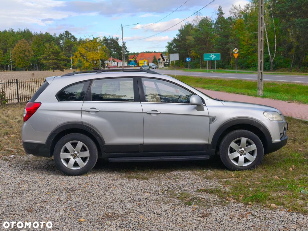 Chevrolet Captiva 2008 photo 3
