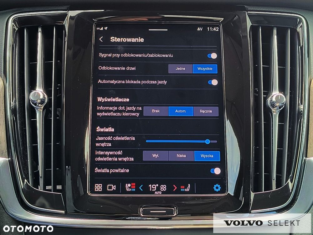 Volvo S90 - 26