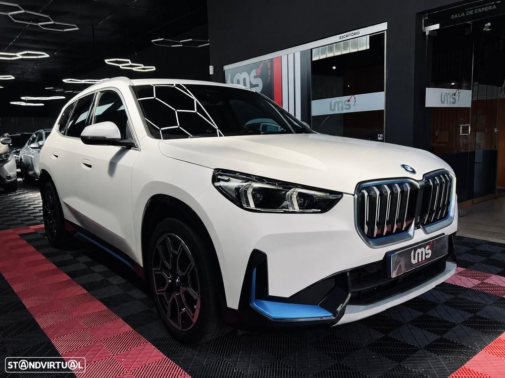 BMW iX1 xDrive30 - 2