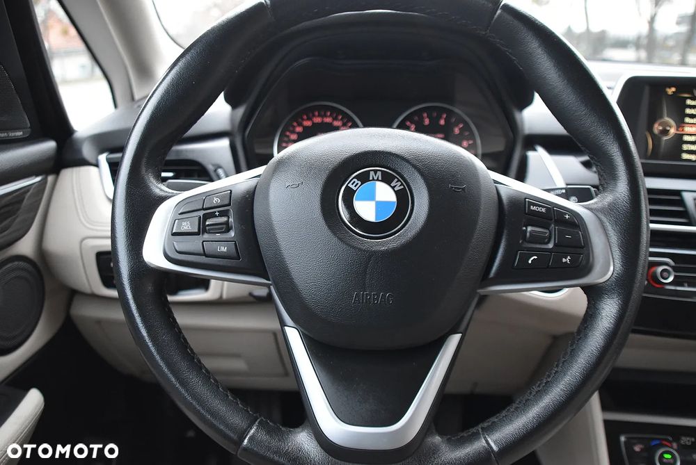 BMW Seria 2 - 40