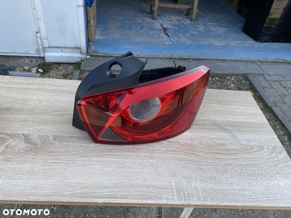 LAMPA TYŁ TYLNA PRAWA SEAT IBIZA IV 6J4 08-12 5 DRZWI 6J4945096C - 1