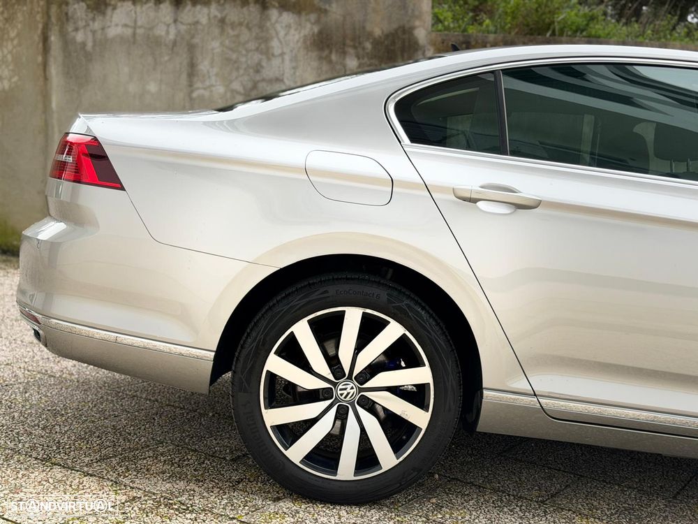 VW Passat 1.4 TSI GTE Plug-in - 12