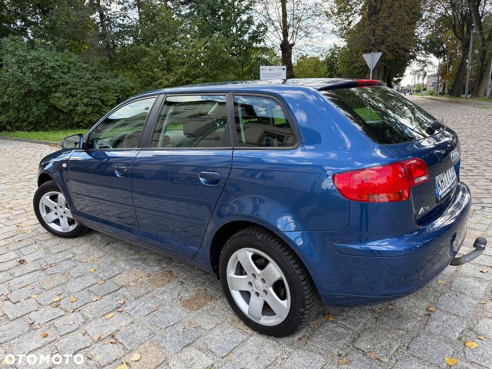 Audi A3 Sportback 1.6 Attraction - 13